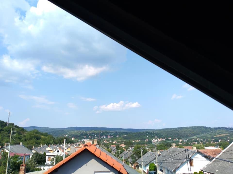 Apartman Vrdnicak Vrdnik Exterior foto